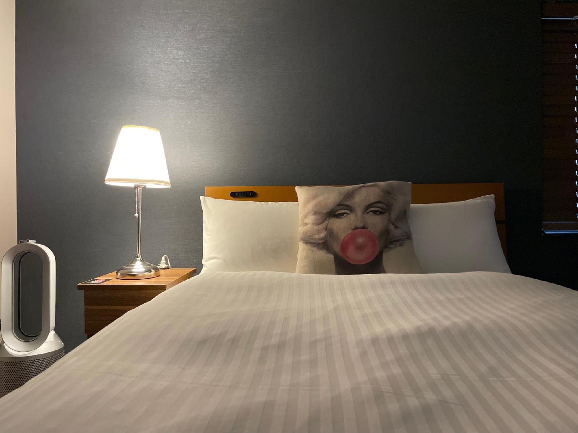 Zonk Hotel Nakasu Фукуока Екстериор снимка